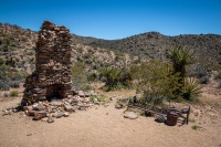 Cabin ruins on the Lost Horse Loop Trail in Joshua Tree National Park